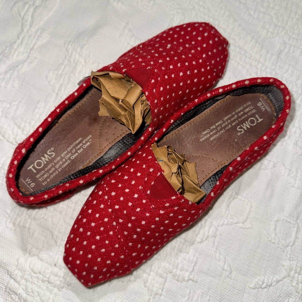 Toms Women's Classic Red White Polka Dot Alpargata Slip On Flat Loafers Size 6